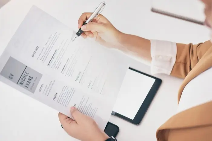 write and check a cv